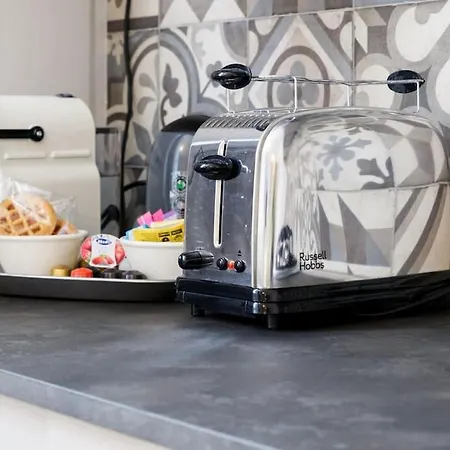 Apartment Azeglio63bologna - Il Caminetto Bologna