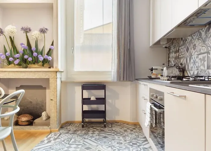 Apartment Azeglio63bologna - Il Caminetto Bologna